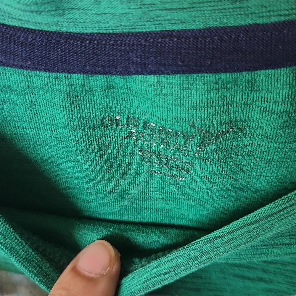 Old navy active Tee - Goals